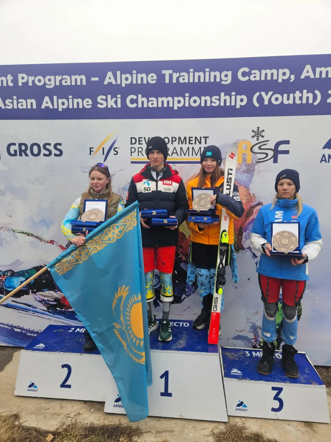 Казахстан побеждает на Чемпионате Азии по горнолыжному спорту