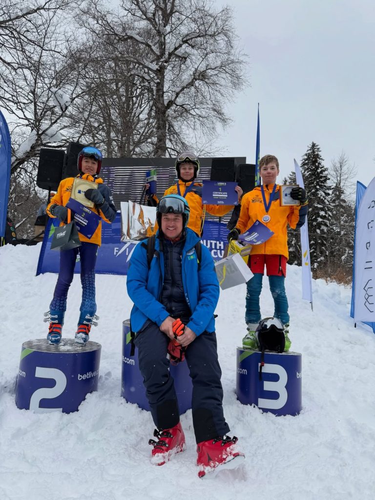 Казахстанские лыжники триумфируют на FIS Children в Грузии